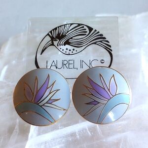 LAUREL BURCH EARRINGS  ENAMEL FLOWER LOTUS 1" DIA